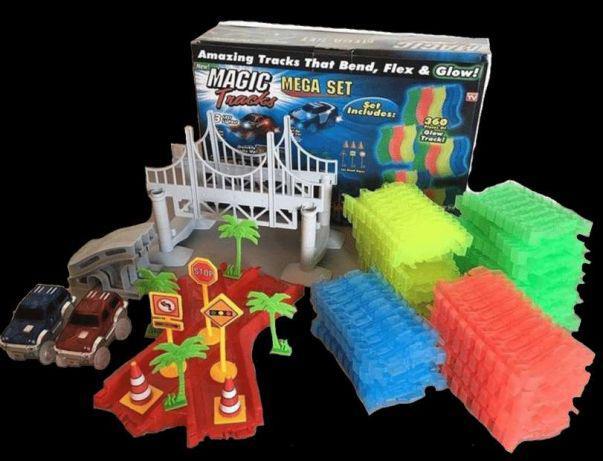 Дитячий набір MAGIC TRACKS 360 Mega Set Гнучка іграшкова дорога - автотрек конструктор + 2 машинки - мініатюра 5
