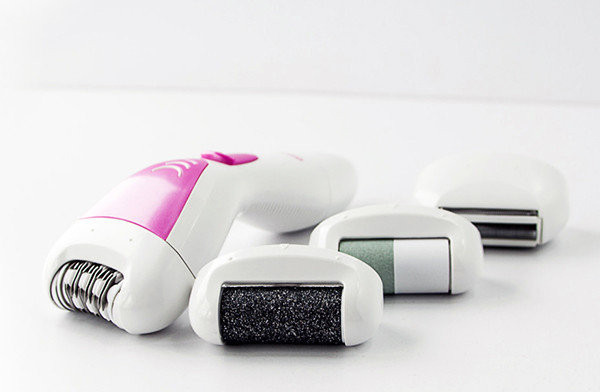 Жіночий епілятор Gemei GM-7006 4 в 1 з насадками для педикюру - мініатюра 5