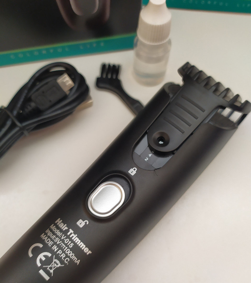 Професійна машинка для стрижки VGR V-015 на акумуляторі з USB зарядкою - мініатюра 3