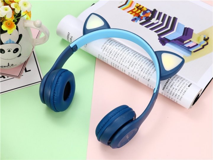 Дитячі бездротові Bluetooth навушники Cat Y47 з мікрофоном та котячими вушками, що світяться - мініатюра 3