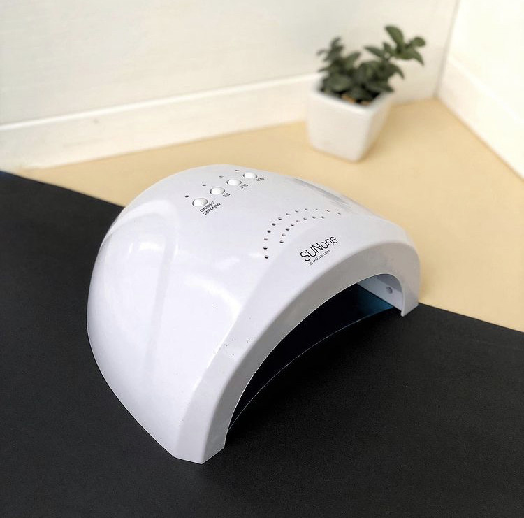 Гібридна лампа для манікюру SUN One UV/LED 48W з діодами подвійної дії для полімеризації та сушіння нігтів