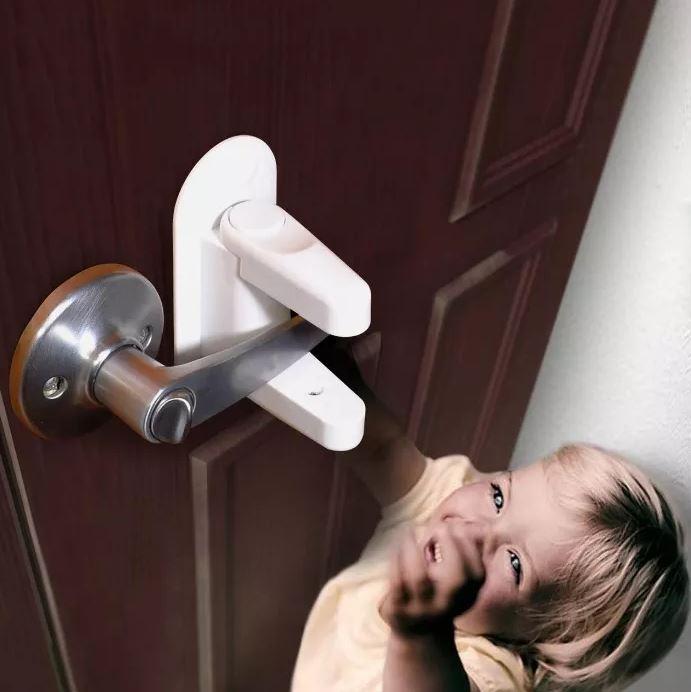 Універсальний дитячий замок – засувка блокатор ручок BingoKid Door Lever Lock ∙ Захист дітей від відкривання дверей та вікон - мініатюра 6