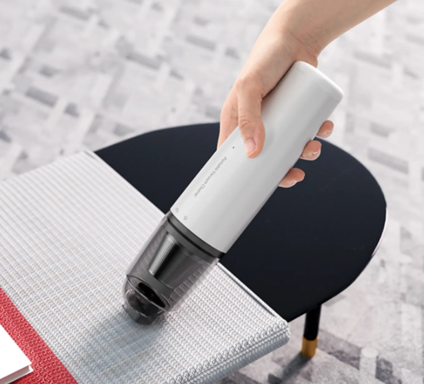 Портативний бездротовий міні пилосос для дому та автомобіля · USB зарядка