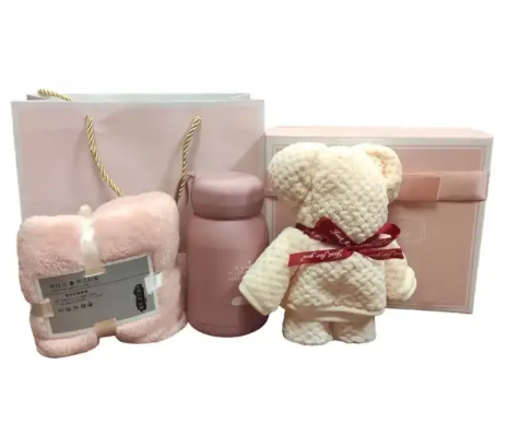 Подарунковий набір Simple Life ∙ Святковий комплект (термокухоль, рушник, іграшка) - мініатюра 5