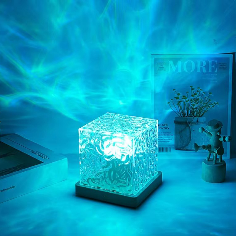 Настільний світильник RGB з проекцією хвилі · Світлодіодний USB нічник Ефект Води з пультом ДУ