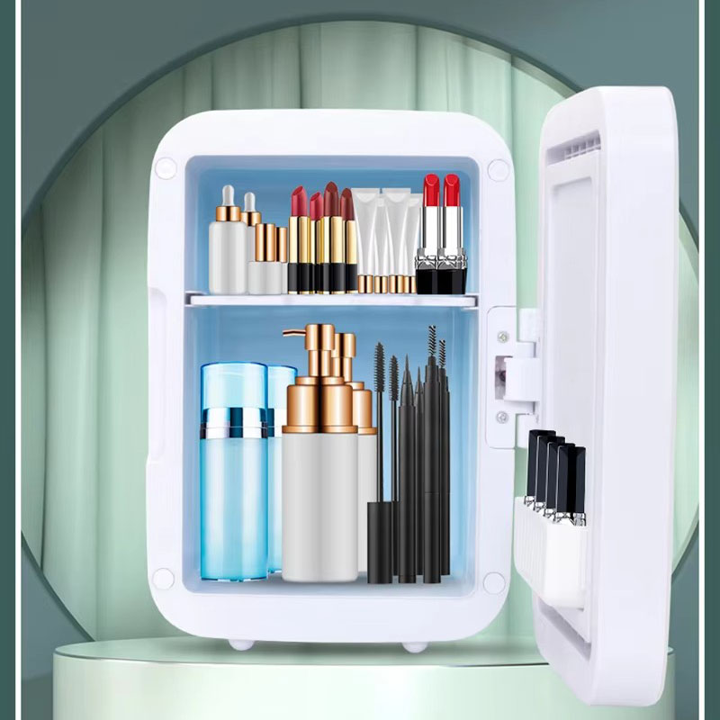 Автомобільний міні холодильник з дзеркалом, 4 л - мініатюра 3