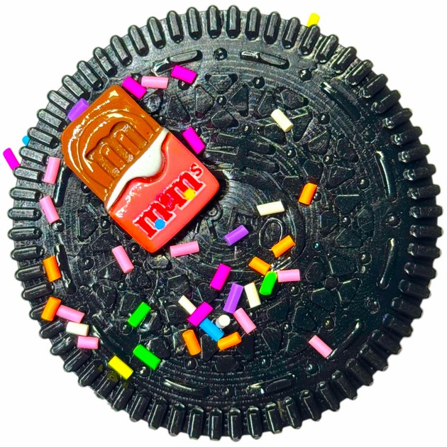 Антистрес іграшка Oreo Squish · Cквіш ОРЕО з присипкою та M&M's