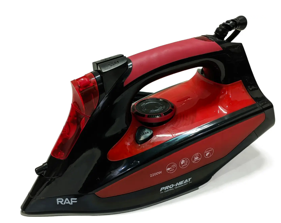 Праска RAF R.1233R з фукцією вертикального відпарювання, 2200W