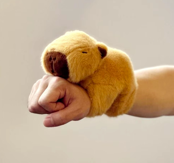 М'яка іграшка Капібара 21 см · Дитячий браслет на руку