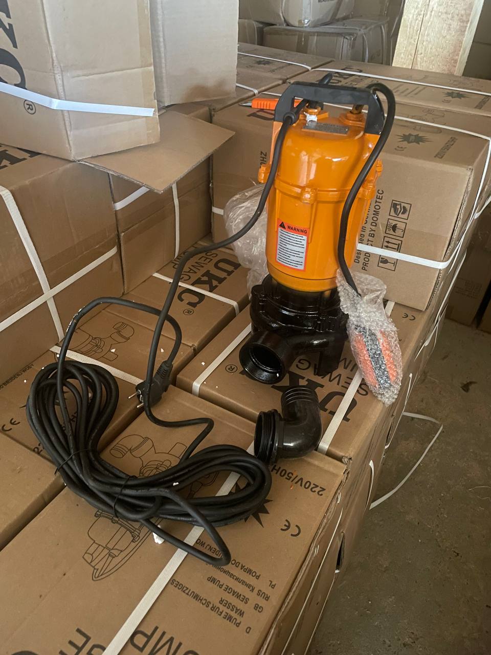 Каналізаційний насос для відкачування чистої та брудної води 220V 3750W - мініатюра 4