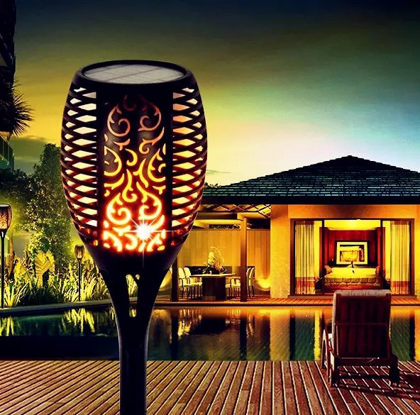 Ліхтар садовий на сонячній батареї Solar flame, 80 см - мініатюра 2