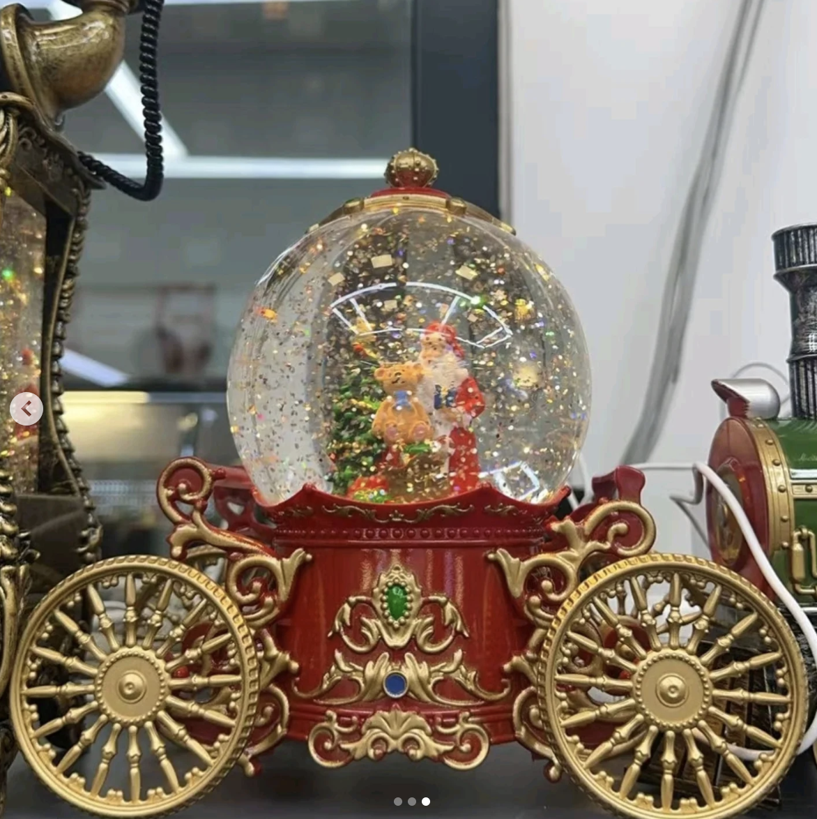 Сніжний шар Карета SH2501 з автоподувом LED та музикою ∙ Новорічний музичний ліхтар у вигляді карети SH2501 - мініатюра 2