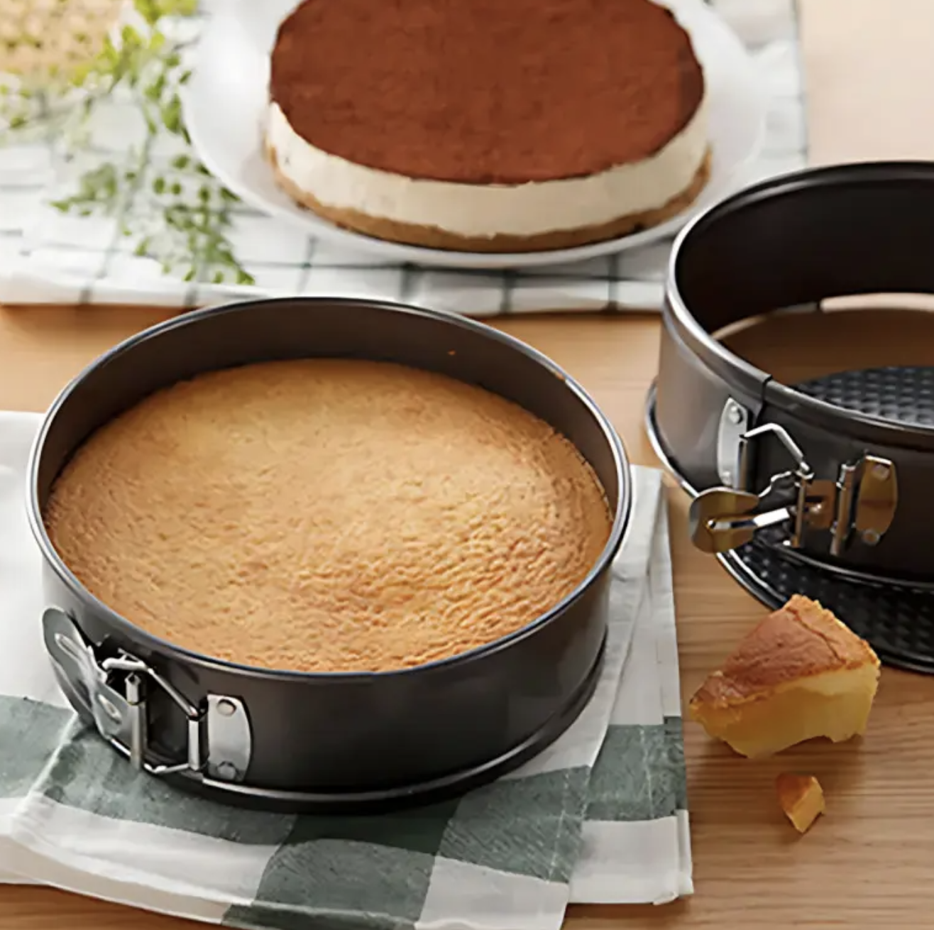 Форми круглі роз’ємні UNIQUE UN-1702 ∙ Набір роз’ємних форм для випікання UNIQUE UN-1702 - мініатюра 6