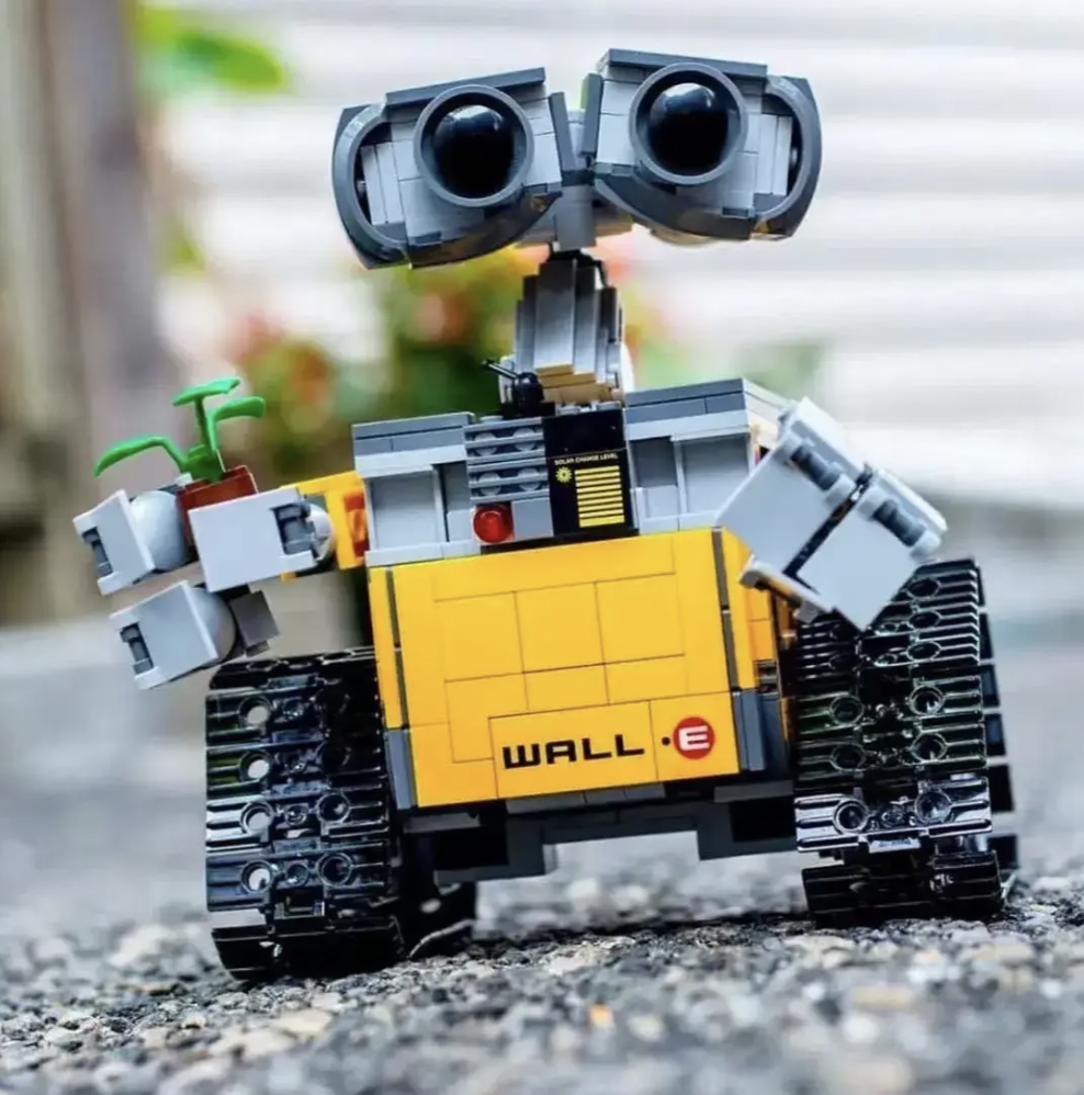 Конструктор робот Валлі WALL-E 687 деталей з рухомими руками та колесами ∙ 3D конструктор Будівельні Блоки Робот Валлі 687 деталей - мініатюра 6