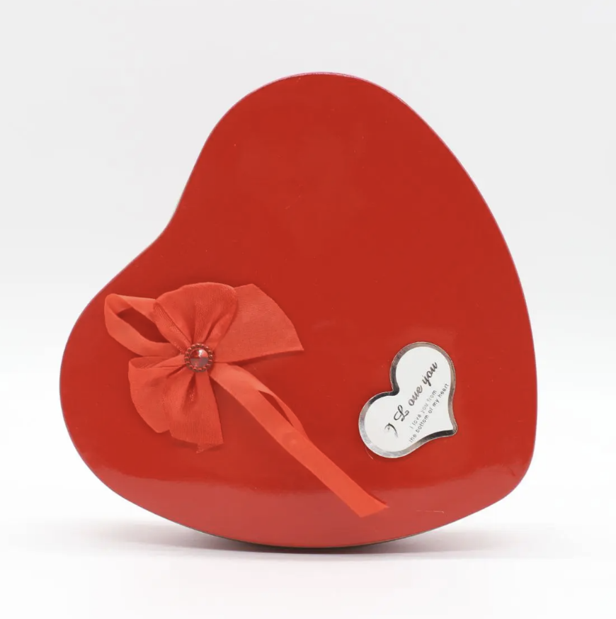 Подарунковий набір у коробці-серці з 9 мильними трояндами і ведмедиком - мініатюра 2