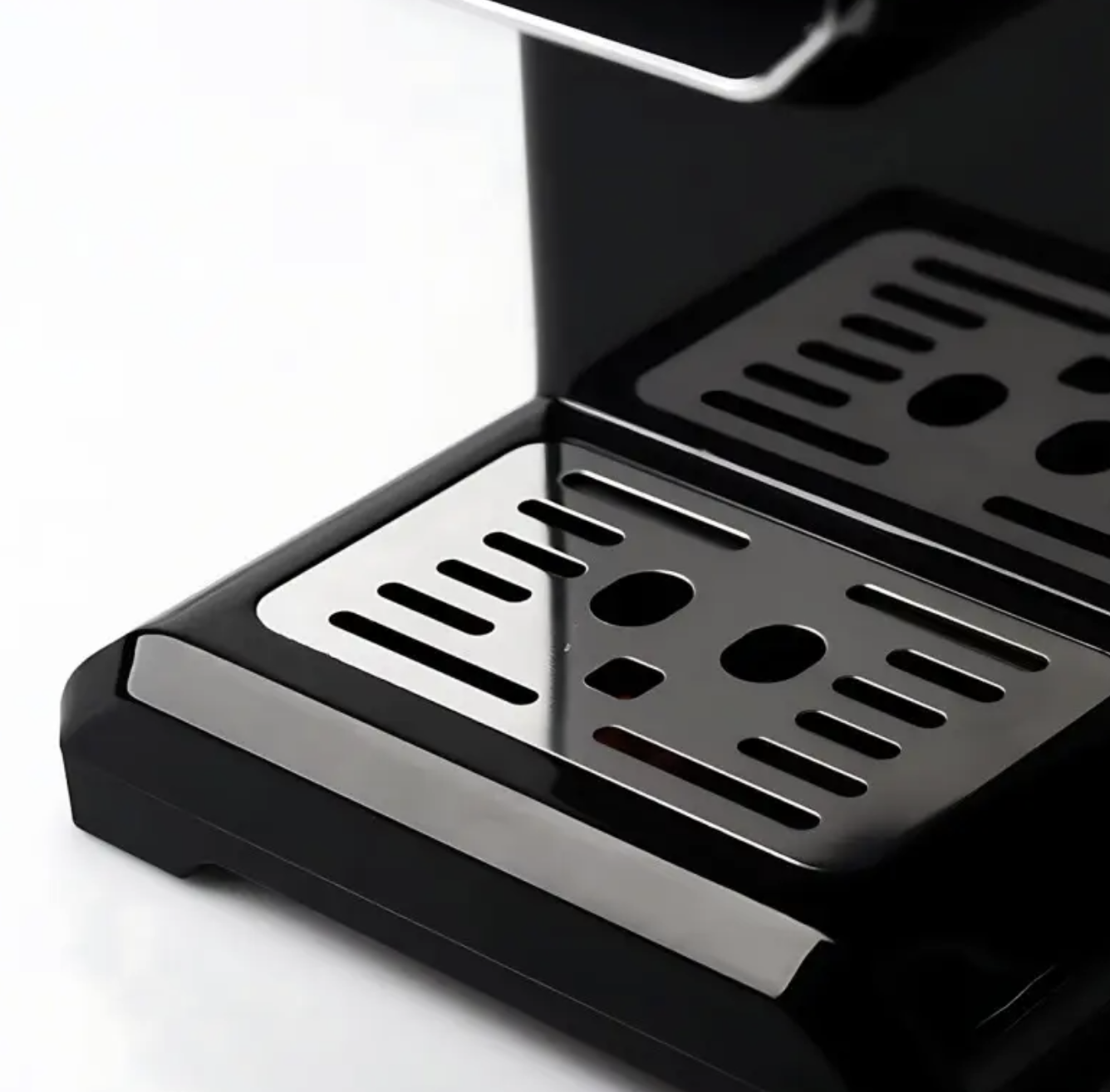 Кавомашина RAF R.104W 1.8 л у білому корпусі з капучинатором - мініатюра 8