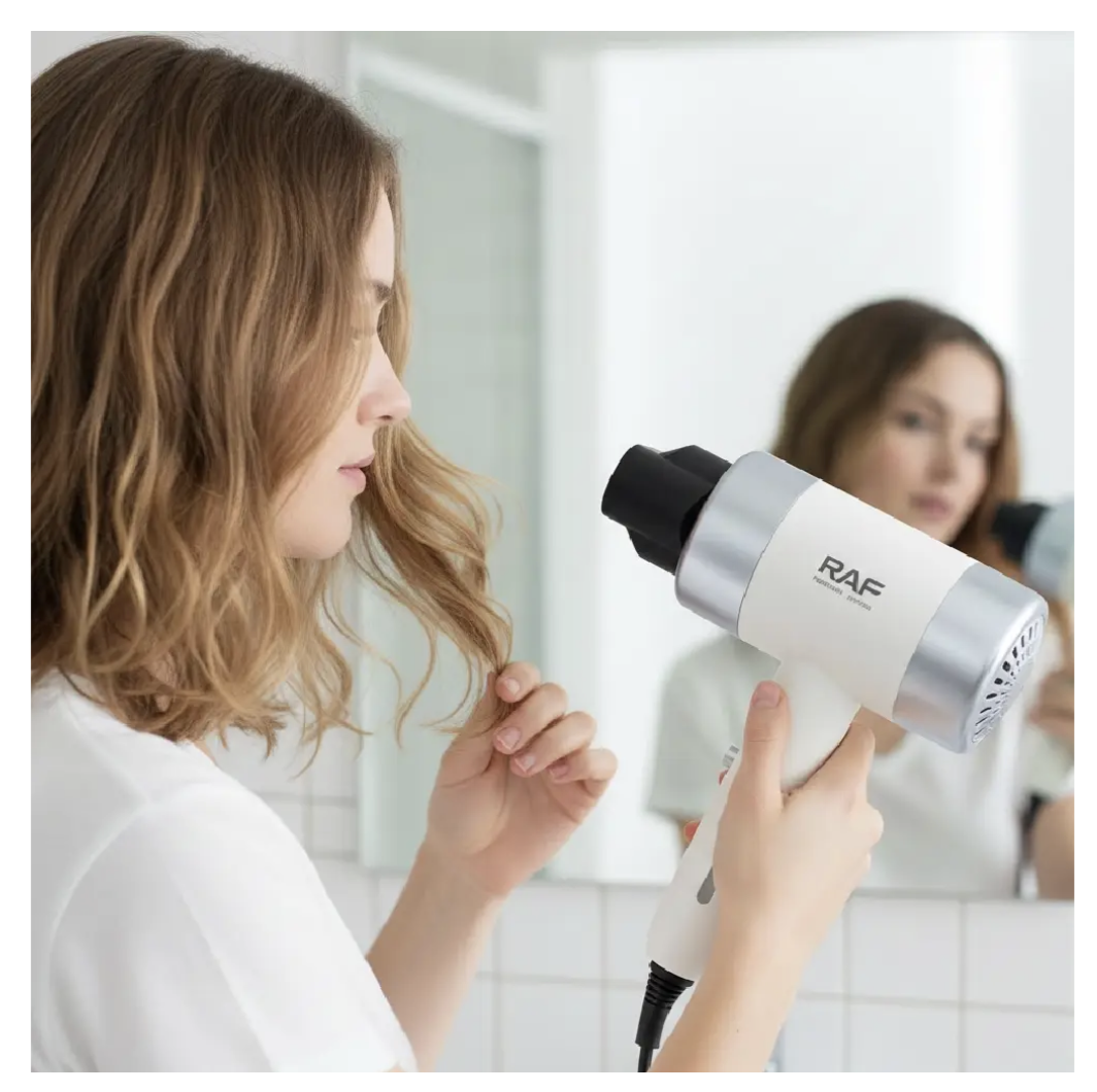 Фен RAF R-4559 800 Вт для щоденної сушки та укладки волосся - мініатюра 3