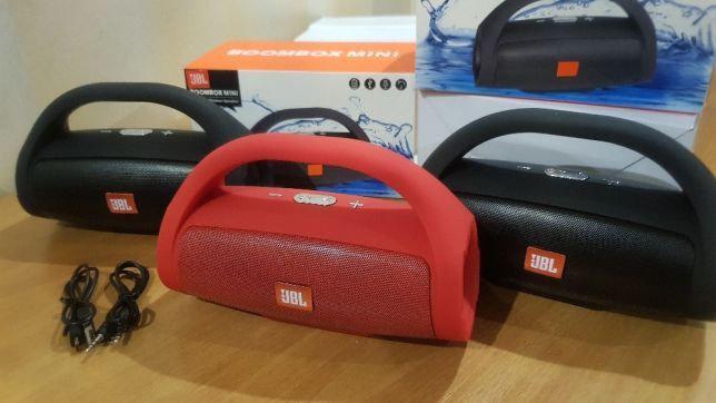 Музична колонка JBL Small BOOMBOX бездротова портативна з Bluetooth та функцією speakerphone - мініатюра 3