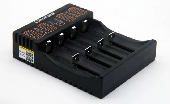 Зарядний пристрій LiitoKala Lii-402 для 18650, AA та AAA - мініатюра 2