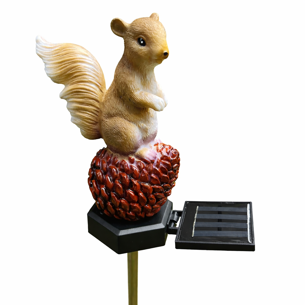 Садовий ліхтар на сонячній батареї Білка на шишці • Декоративний вуличний світильник для саду, газону, клумби та доріжок