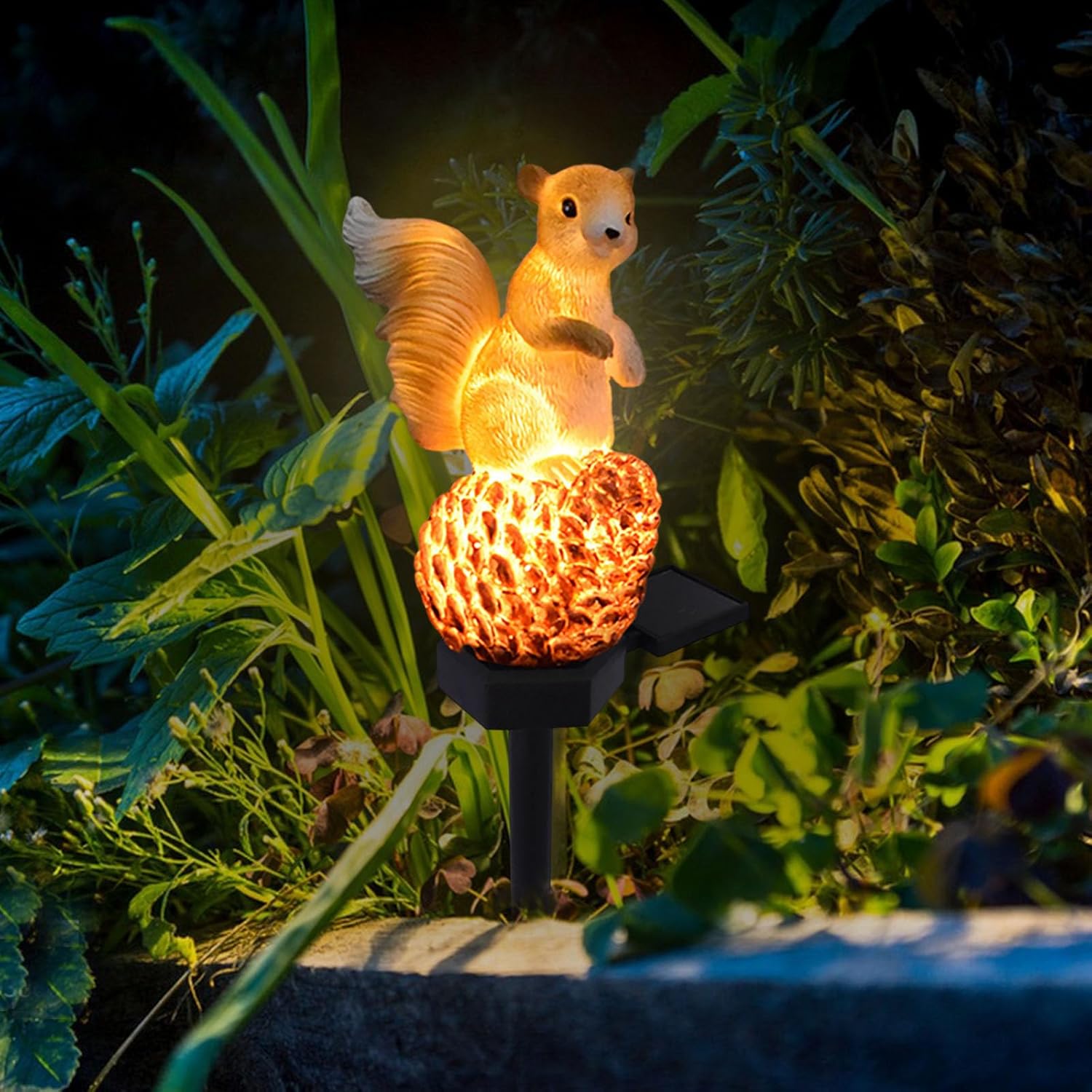 Садовий ліхтар на сонячній батареї Білка на шишці - мініатюра 8