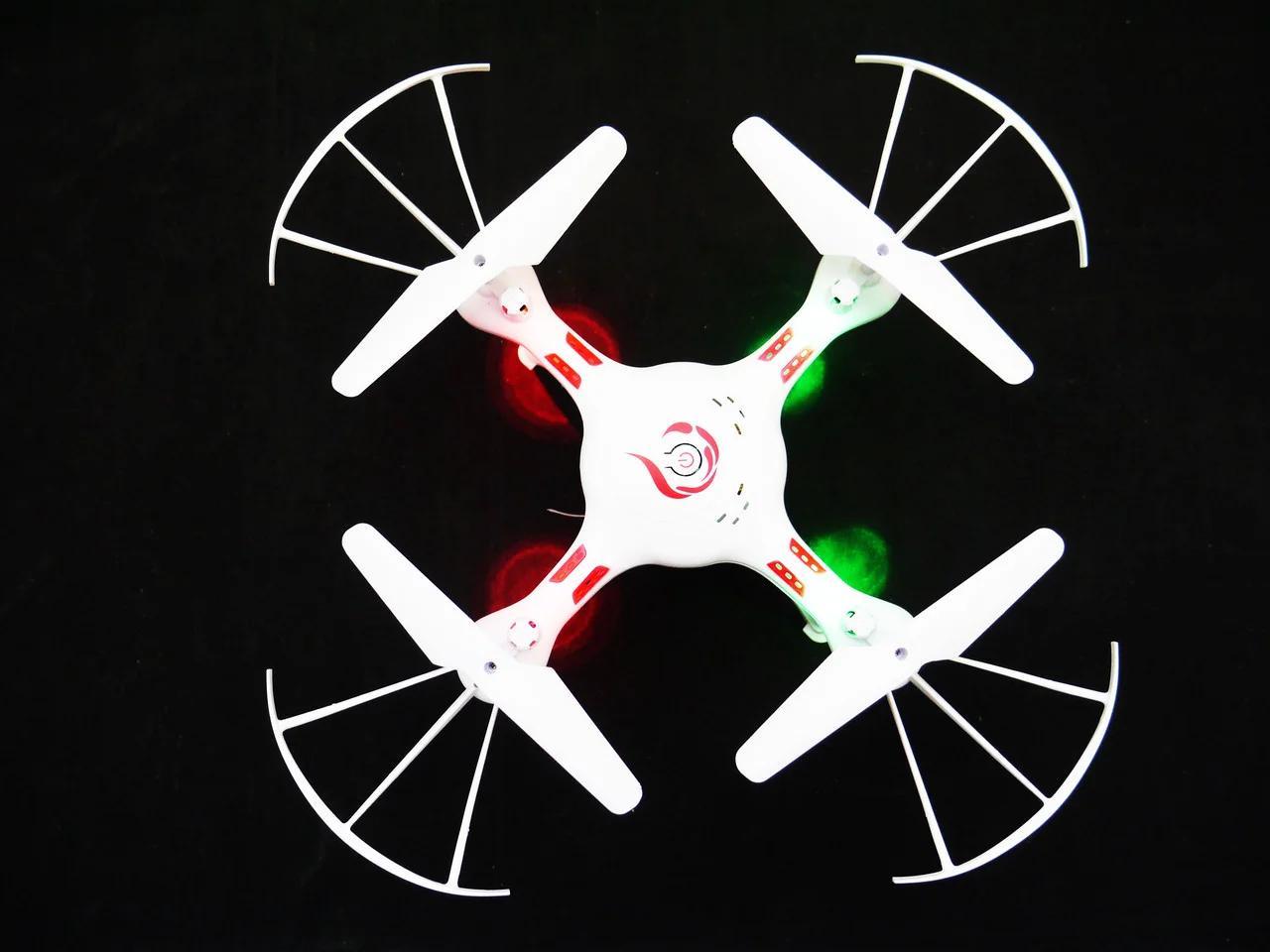 Квадрокоптер QY66-X05 Літаючий дрон з WiFi камерою на пульті керування - мініатюра 4